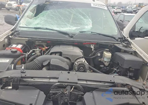 2008 Chevrolet Tahoe C1500 из США, поврежденный, VIN 1GNFC13C18R176079